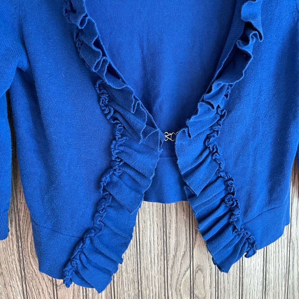 Tabitha Royal Blue Cropped Ruffle Hem One Clasp Cardigan Sweater Top - Picture 2 of 4
